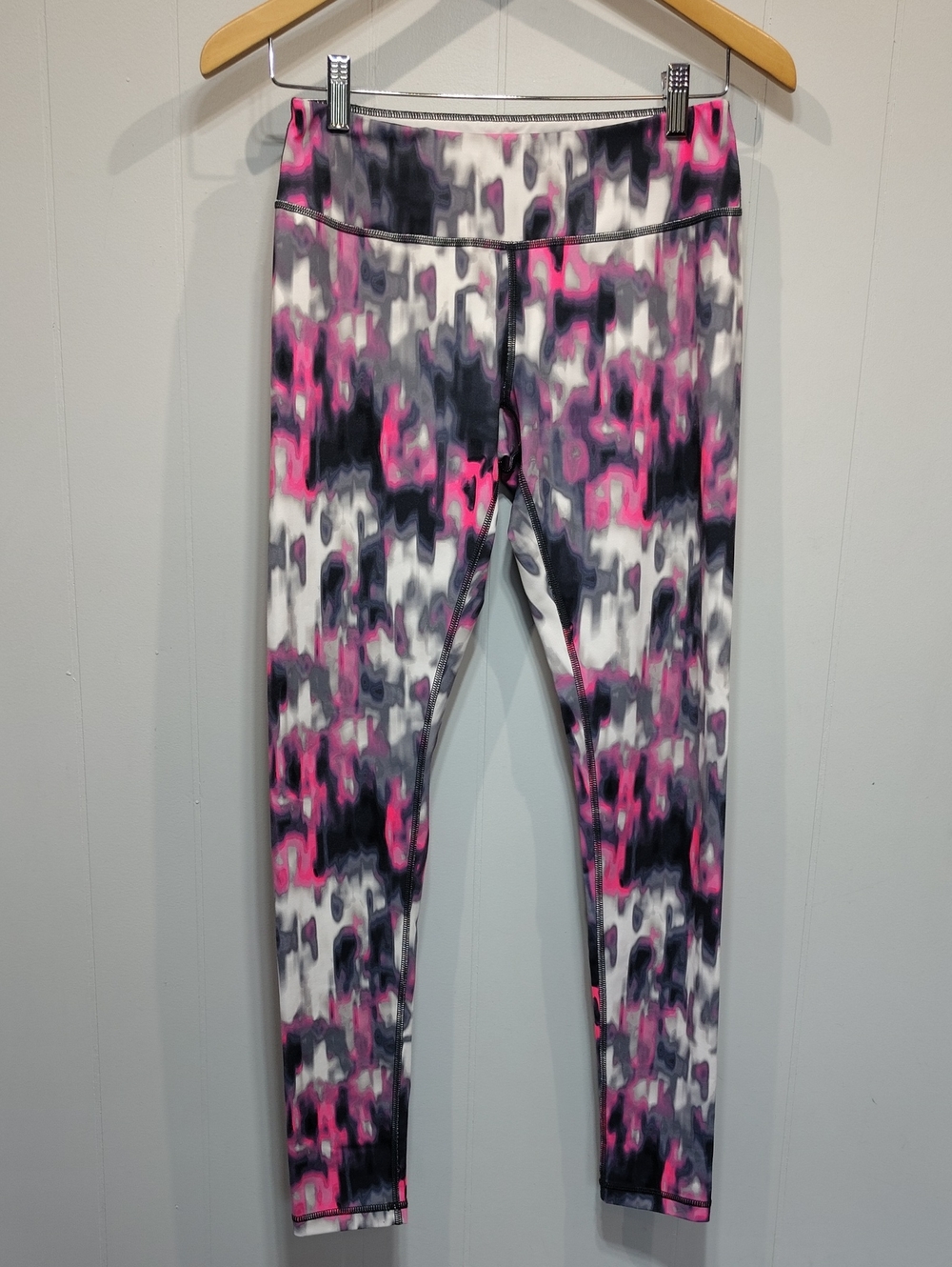 Zella Live In Reversible Leggings Small Black Pink